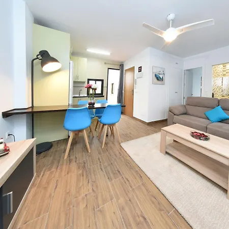 公寓 Zenbeach 1a Playa Carihuela 托雷莫利诺斯