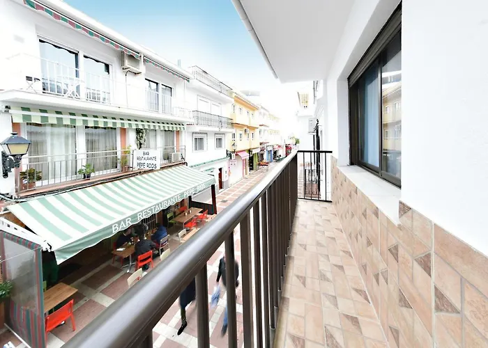 Zenbeach 1a Playa Carihuela * טורמולינוס