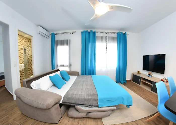 Zenbeach 1a Playa Carihuela Torremolinos